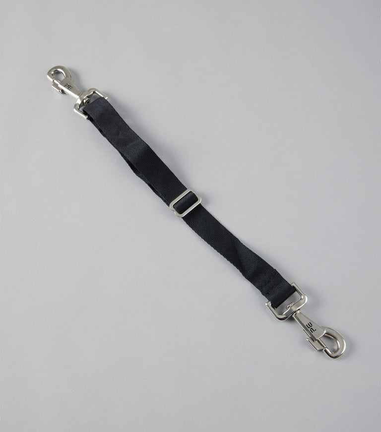 Clip on Adjustable Tail Strap – Premier Equine Int. Ltd.